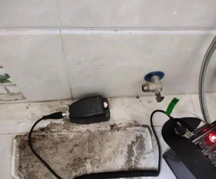 龙里屋顶漏水维修公司分享下卫生间漏水的危害及解决方法